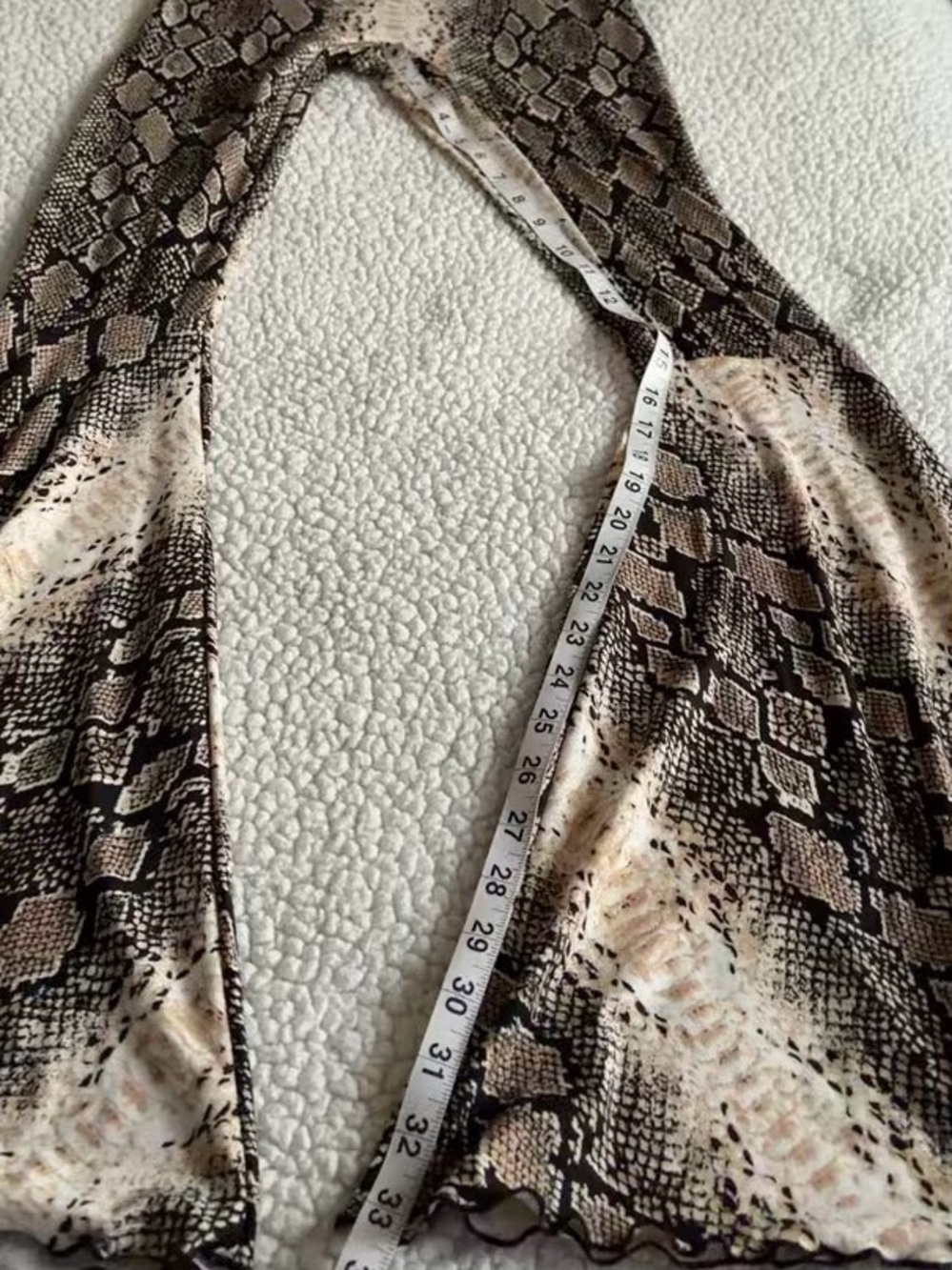 Fashion Nova Snake Print Flare Pant Set-Size Small - Picture 3 of 6